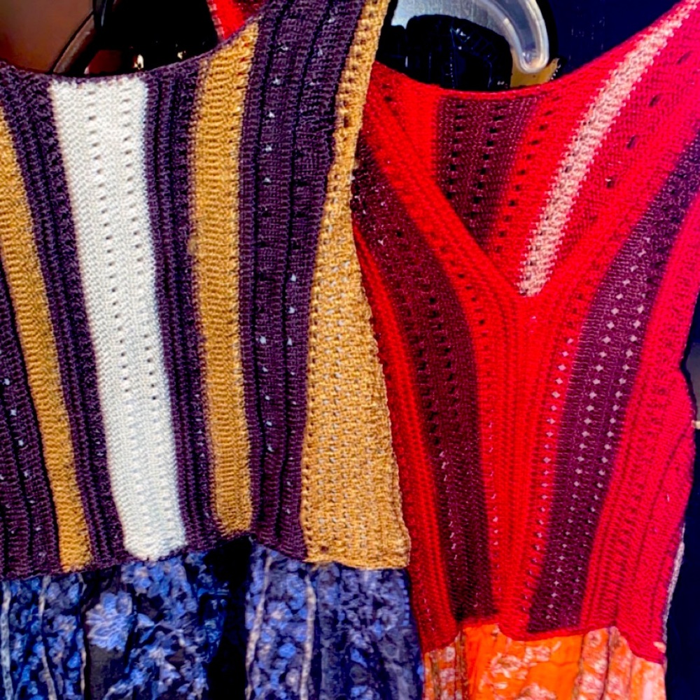 Red dress and blue dress flower go up to your knees